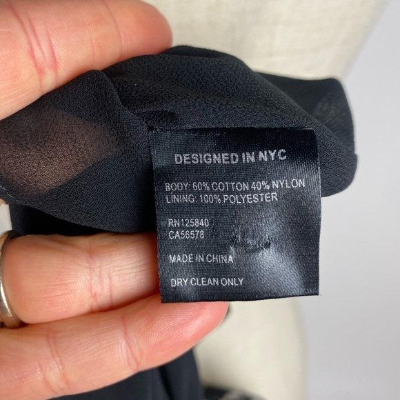 INTERMIX Amira Lace Mesh Black White Long Sleeve Blouse Womens Medium - Picture 9 of 9